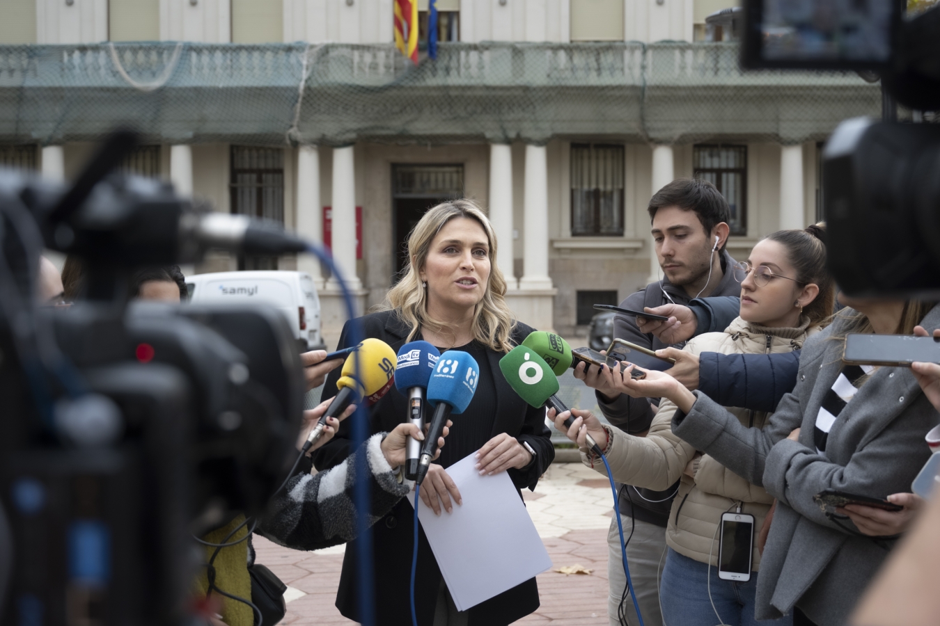 Marta Barrachina eleva al màxim nivell la defensa de la ceràmica i el transport amb el registre en Subdelegació del Govern de petició de reunions amb el ministre d'Indústria i el de Transports