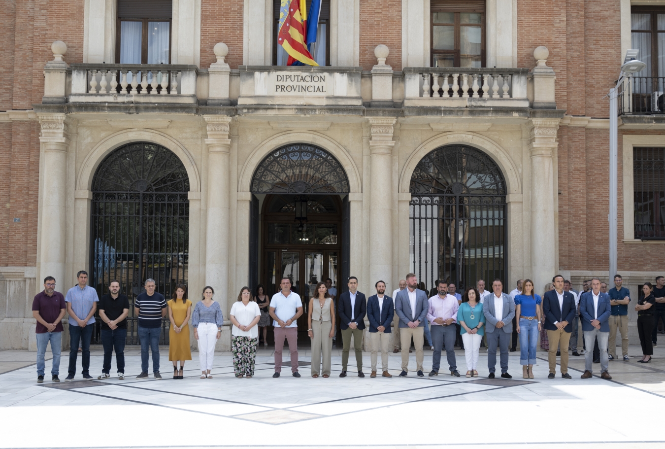 La Diputació de Castelló mostra la seua condemna al crim de violència masclista de Villena