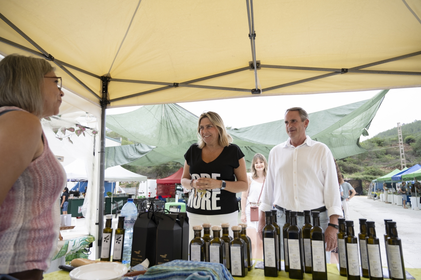 Marta Barrachina pone en valor el oleoturismo como atractivo turístico en el medio rural con su apoyo a la Feria Temprana de Montán