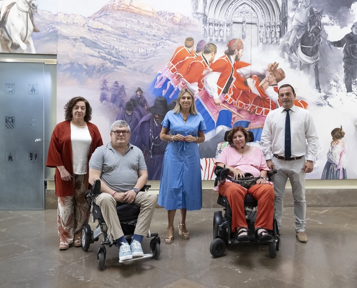 Marta Barrachina traslada a la Asociación Adela Comunitat Valenciana su respaldo para reclamar mejores recursos para los pacientes de ELA
