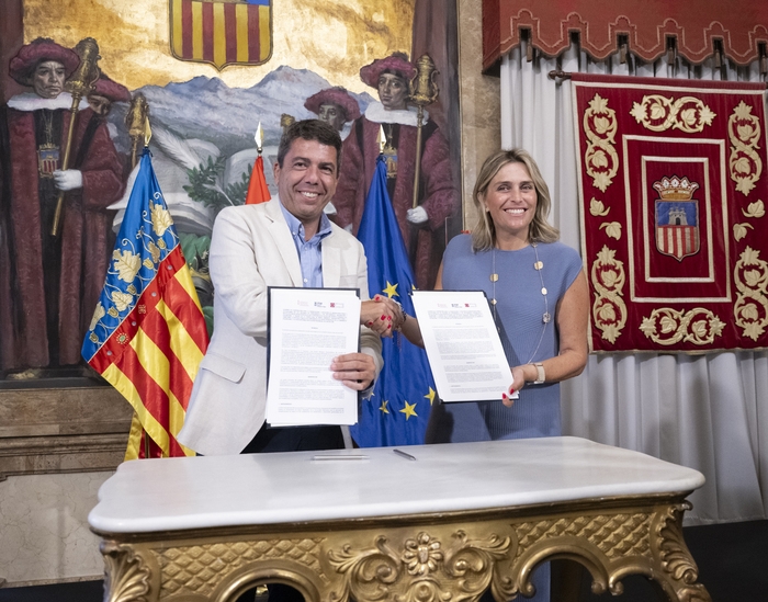 Marta Barrachina ata un nuevo acuerdo con la Generalitat para garantizar la depuración de aguas en 80 municipios con una inversión de 20,6 millones de euros